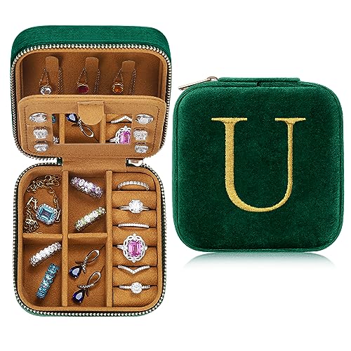 Parima Plush Velvet Travel Jewelry Case Jewelry Box - Personalized Small Jewelry Case Organizer Jewelry Boxes Travel Essentials for Women Birthday Mom Friends Her Teenage Gifts - Letter U, Green - size: U