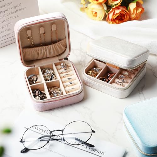 Kenning 12 Pcs Small Velvet Travel Jewelry Box Mini Jewelry Case Portable Organizer Pouch Bridesmaid Proposal Gift for Women(Square) - style: Square