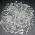YATOJUZI 1.5LB Clear Quartz Crystal Points Bulk Natural Irregular Polished Stones Wands Gemstones Wholesale Reiki Energy Balancing Crystals Stone for DIY Handmade Meditation Divination 0.39"-1.18" - color: 0.39"-1.18”, size: 1.5 Pound