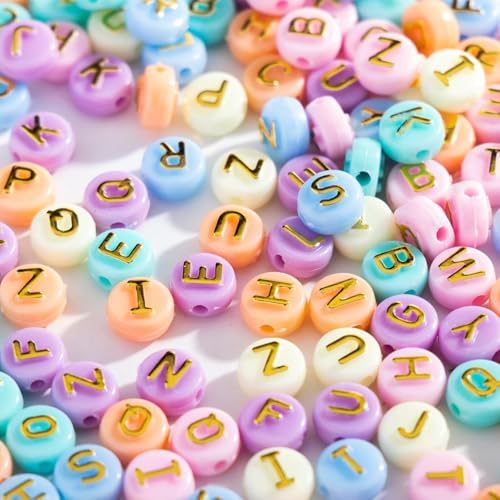 Amaney 500pcs Big Letter Beads Colorful Macaroon10x6mm Gold Letter Round Flat Beads for DIY Bracelet Making - color: BigMacaroon