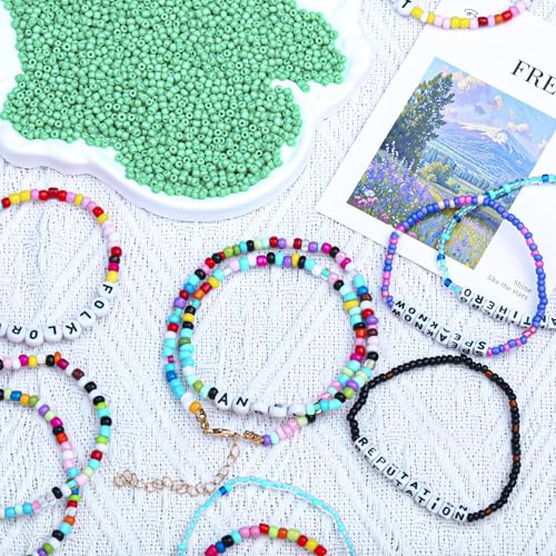 2000pcs Glass Seed Beads Bulk, 4mm 6/0 Mini Pony Spacer Small Individual Color Seed Beads for DIY Bracelet Necklaces Wrist Jewelry Making, Light Green - color: Light Green