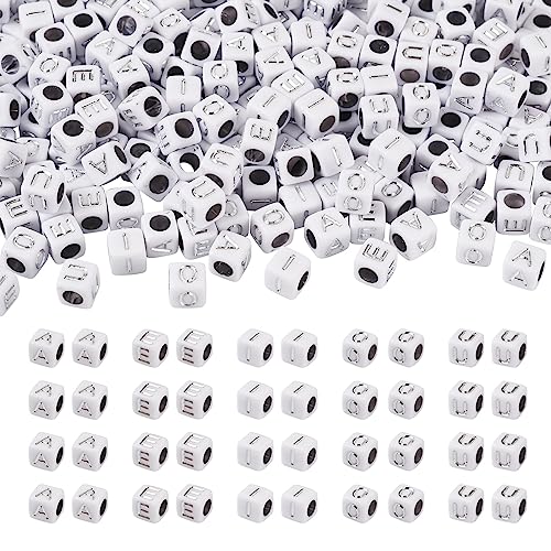 FASHEWELRY 500 Pcs Acrylic Cube Vowel Letter Beads, 6mm Silver Square Initial Alphabet Beads for Friendship Bracelet & Jewelry Making - color: 00-A/E/I/O/U-Silver, size: 6x6x6mm