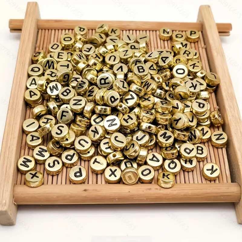 Songxi 1200pcs Gold Letter Beads for Bracelets, 4x7mm Black Alphabet A-Z Beads Friendship Bracelets Jewelry Making Kit - color: 1200pcs round golden letters