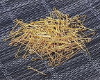 Shapenty 200PCS Mini Metal Wire Eyepins Beading Small Open Eye Head Pins Needles Bulk for DIY Craft Bead Earring Pendant Necklace Bracelet Jewelry Charm Finding Making (20mm/0.79Inch, Gold) - color: Gold, size: 20 mm