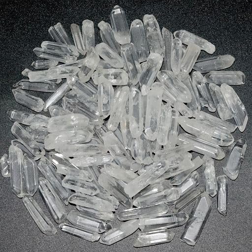 YATOJUZI 1LB Clear Quartz Crystal Points Bulk Natural Irregular Polished Stones Wands Gemstones Wholesale Reiki Energy Balancing Chakra Crystals Stone for DIY Handmade Meditation Divination 0.4"-1.2" - color: 0.39"-1.18”, size: 1lb